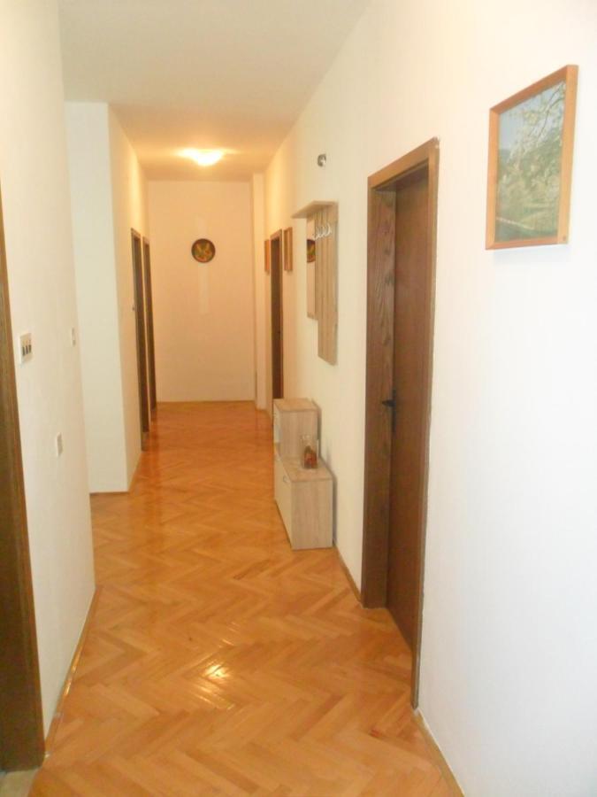 Apartment Filip Trogir Buitenkant foto